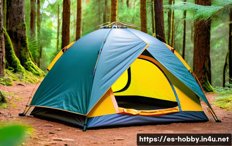 캠핑 용품 쇼핑 리스트 - A spacious, high-quality camping tent pitched in a lush, humid forest environment typical of souther...